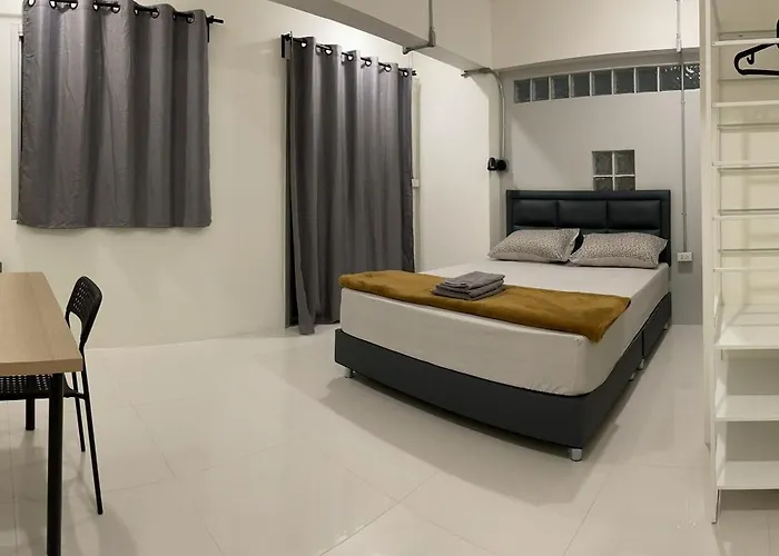 Apartment 808