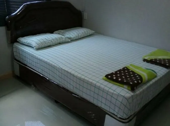 808 Apartment